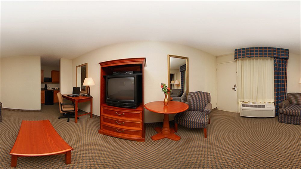 Texas Inn & Suites Denton Dış mekan fotoğraf