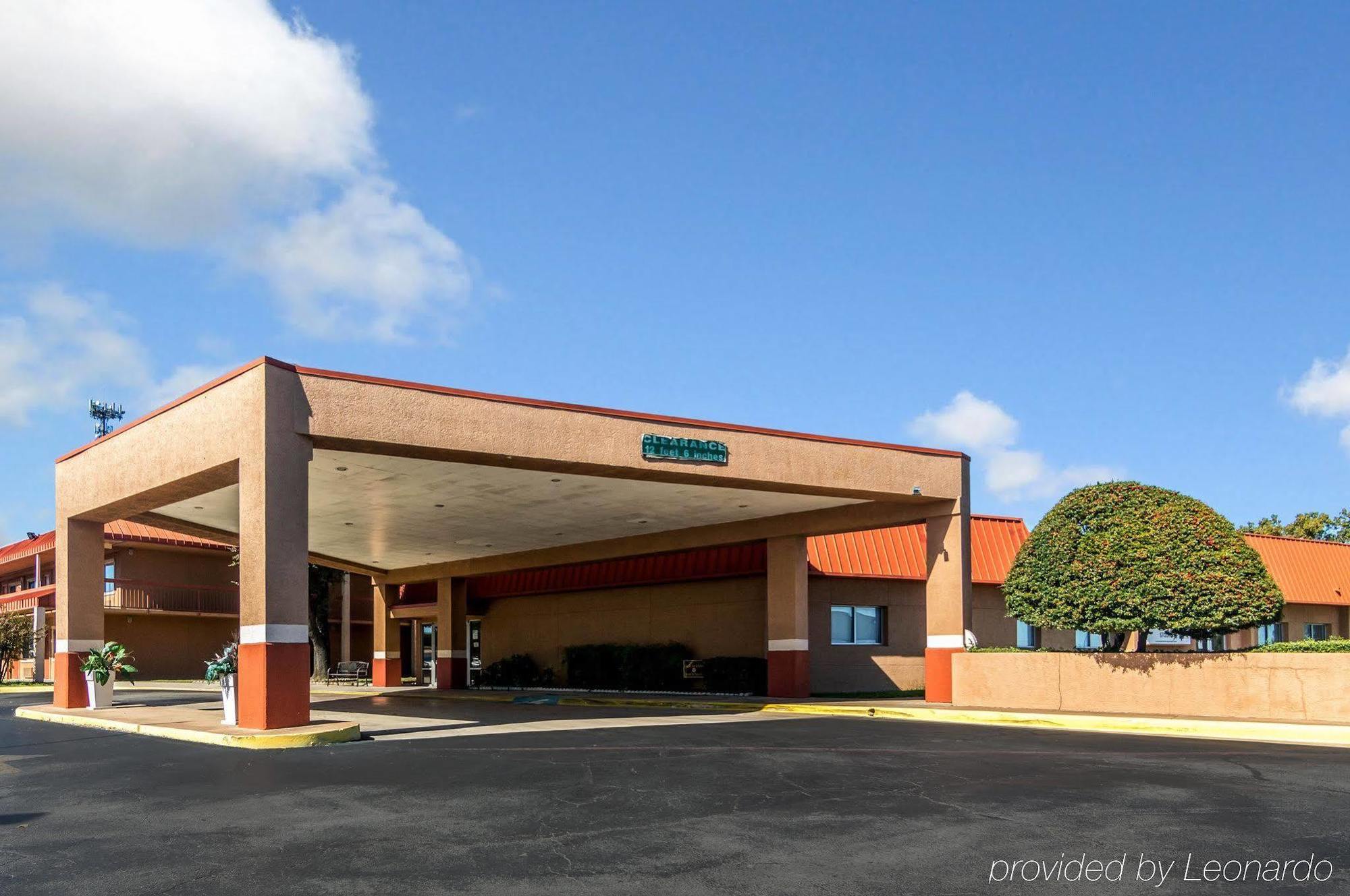 Texas Inn & Suites Denton Dış mekan fotoğraf