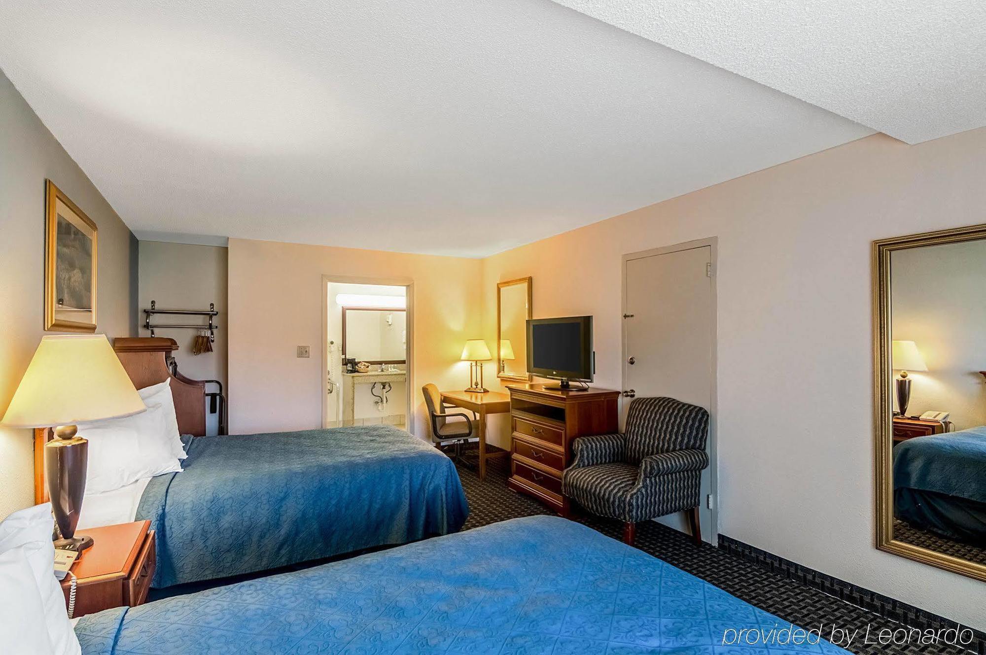 Texas Inn & Suites Denton Dış mekan fotoğraf