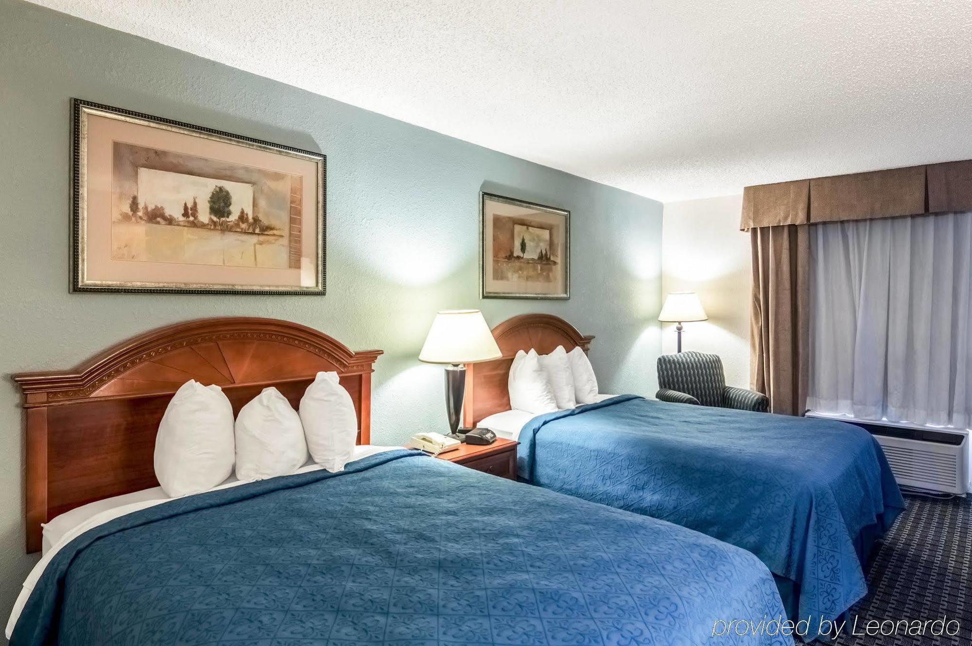 Texas Inn & Suites Denton Dış mekan fotoğraf