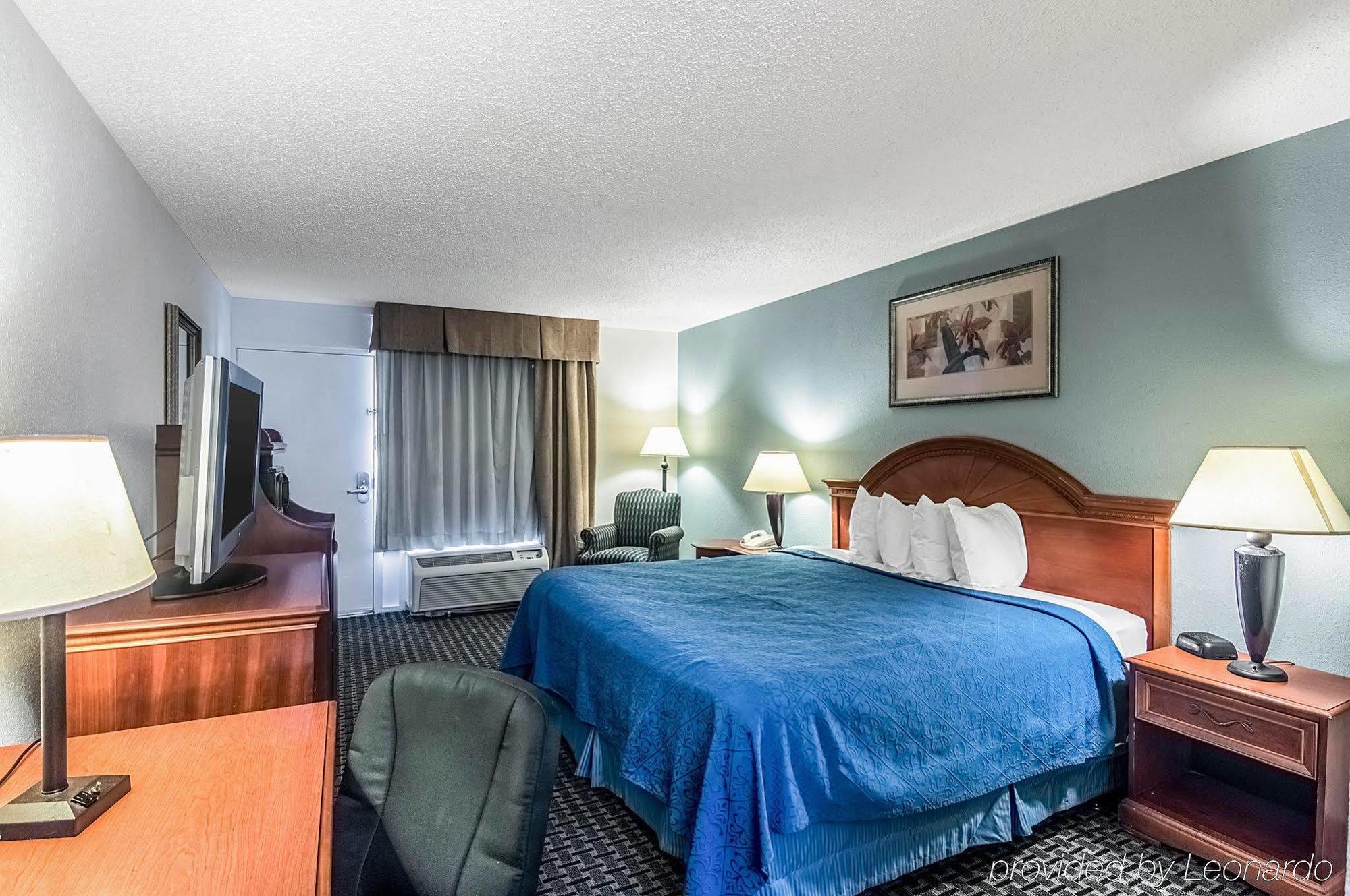 Texas Inn & Suites Denton Dış mekan fotoğraf