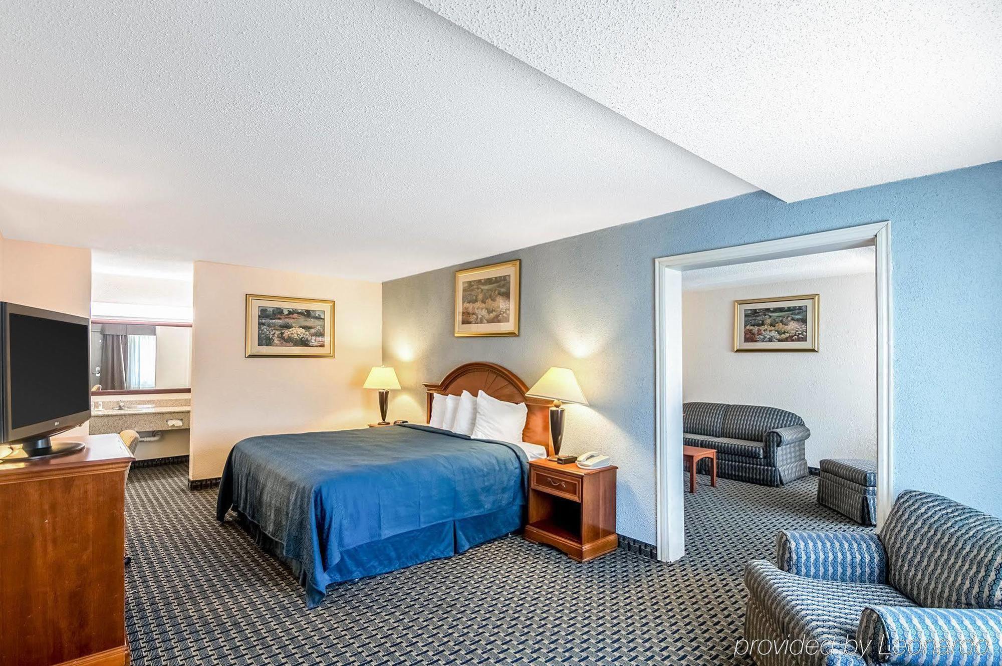 Texas Inn & Suites Denton Dış mekan fotoğraf