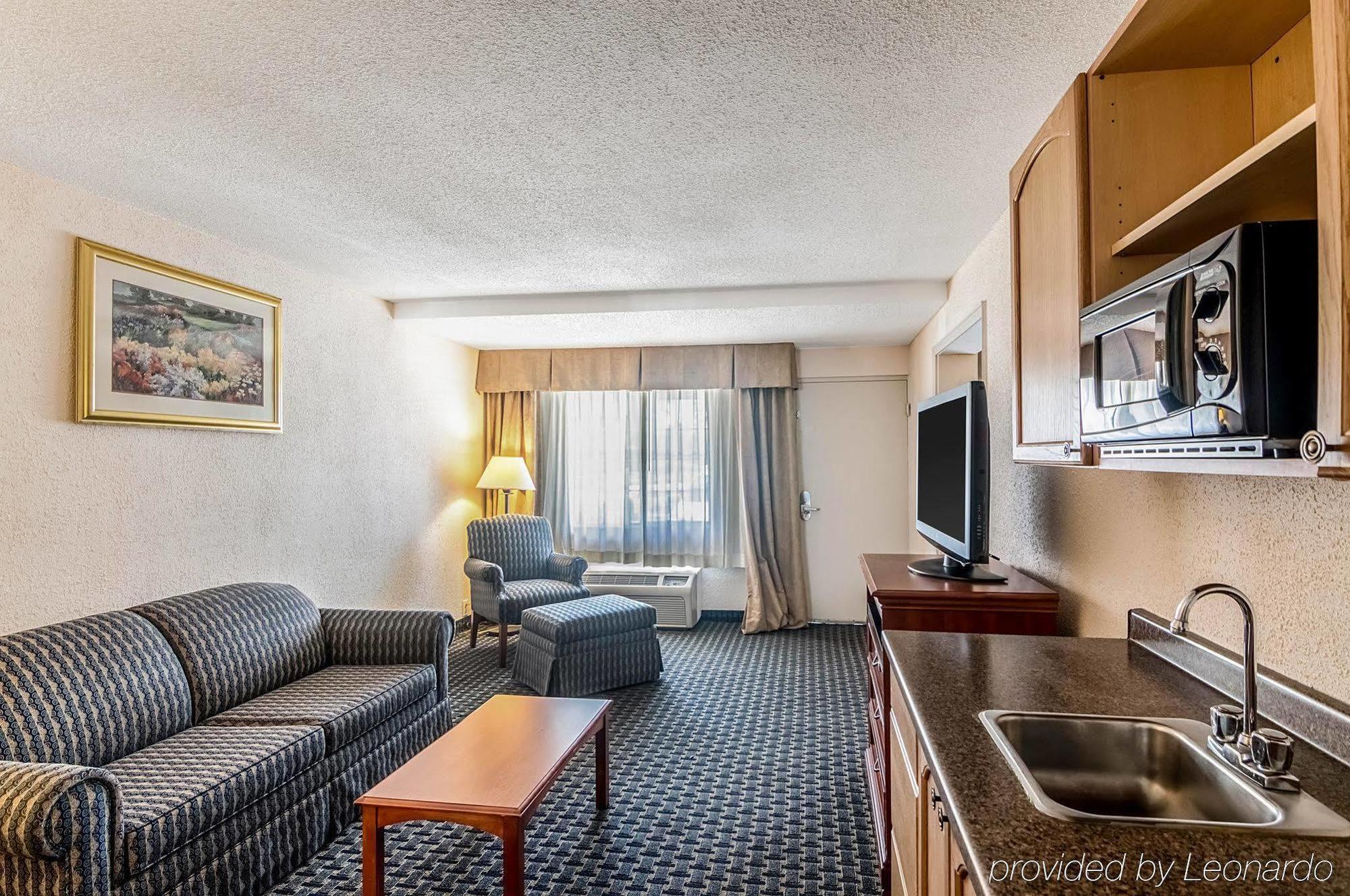 Texas Inn & Suites Denton Dış mekan fotoğraf