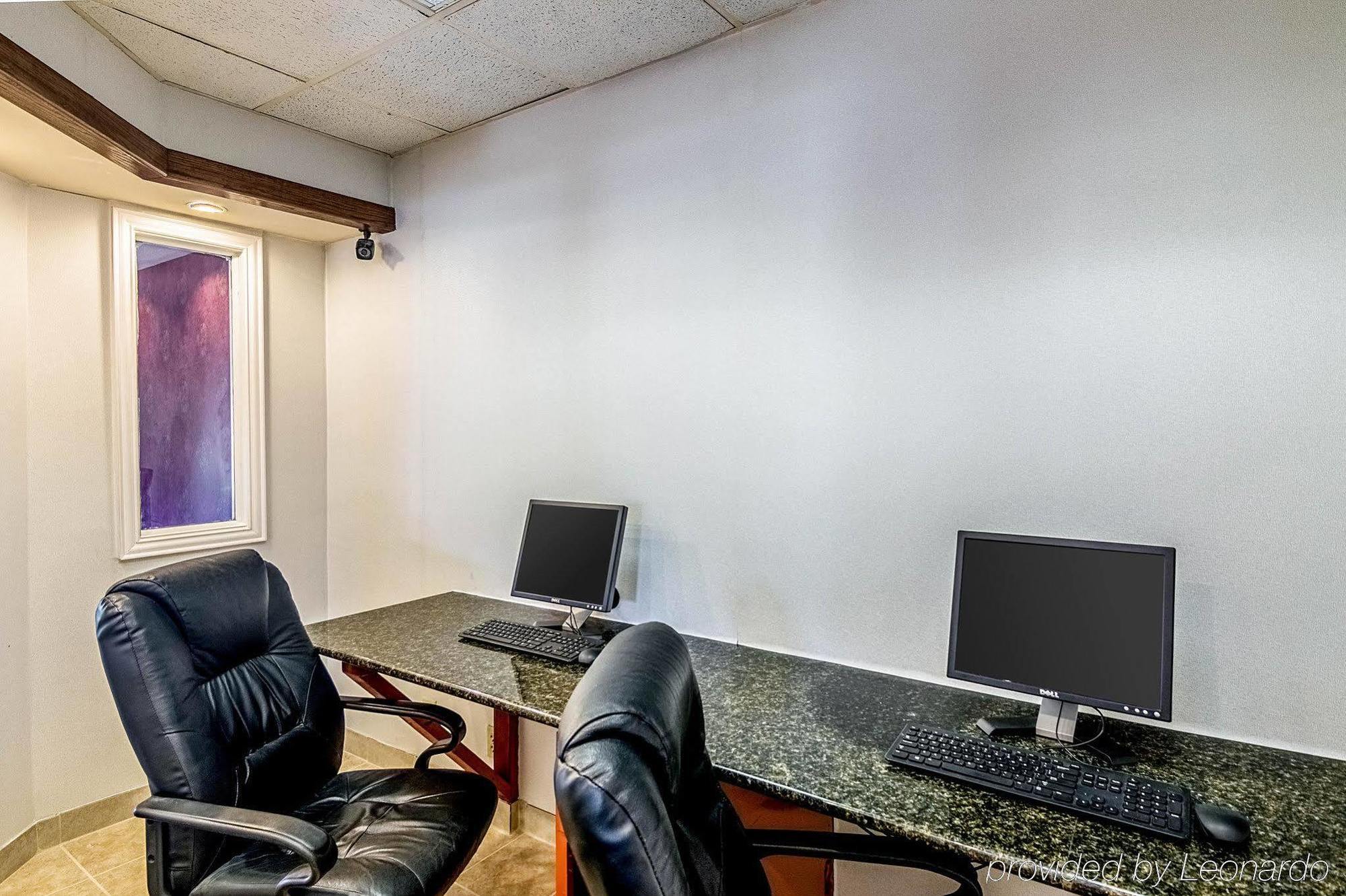 Texas Inn & Suites Denton Dış mekan fotoğraf
