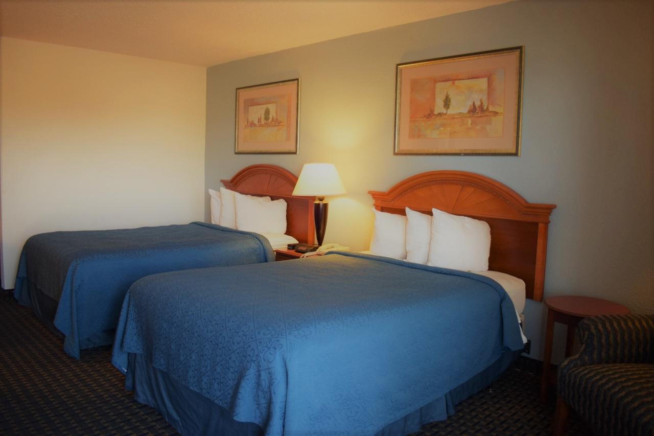 Texas Inn & Suites Denton Dış mekan fotoğraf